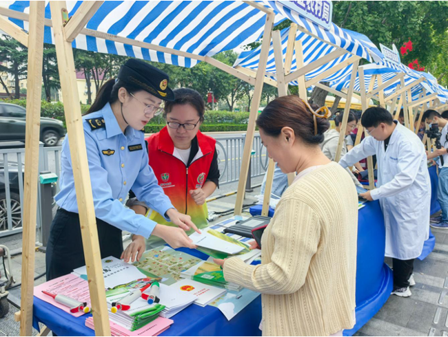市農業農村局開展農產品質量安全集中宣傳活動，法律咨詢成亮點